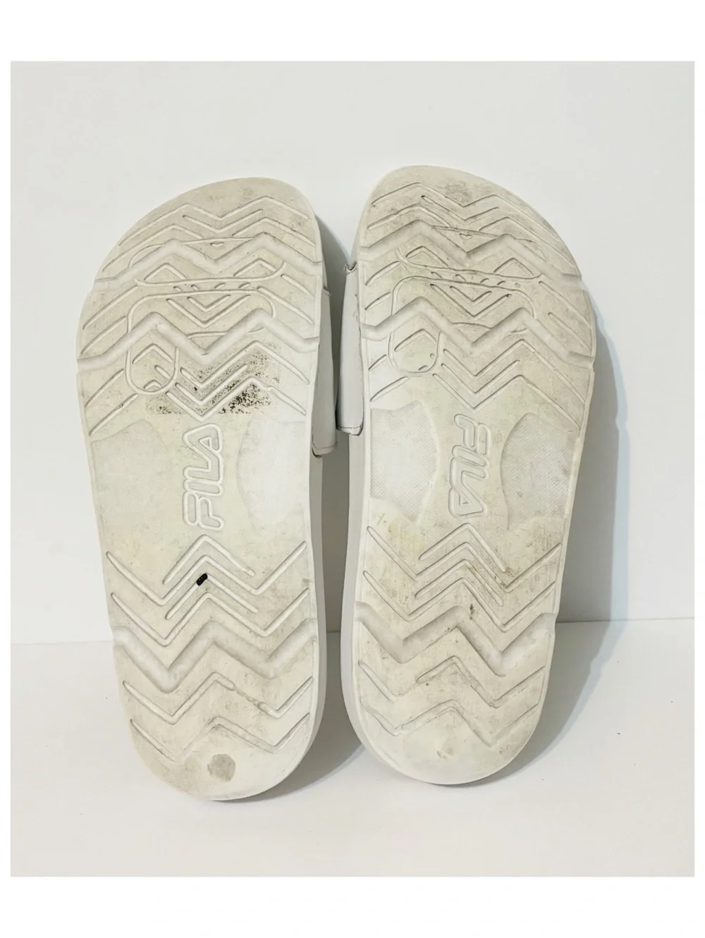 Women's FILA Drifter Embroidered White Floral Slide Sandals Size 8
